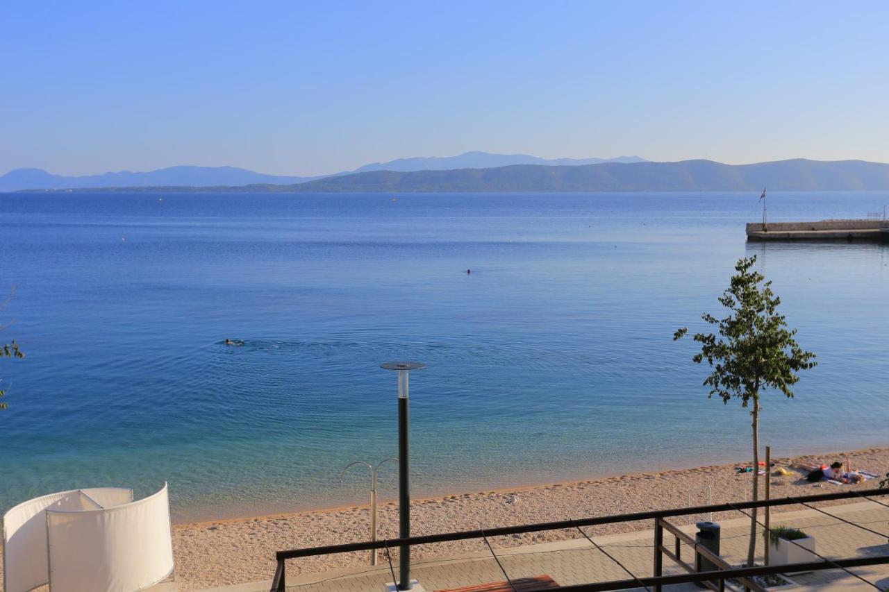 Apartments By The Sea Igrane, Makarska - 6653 Eksteriør bilde